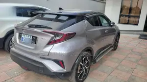 Toyota C-HR 2017 Silver