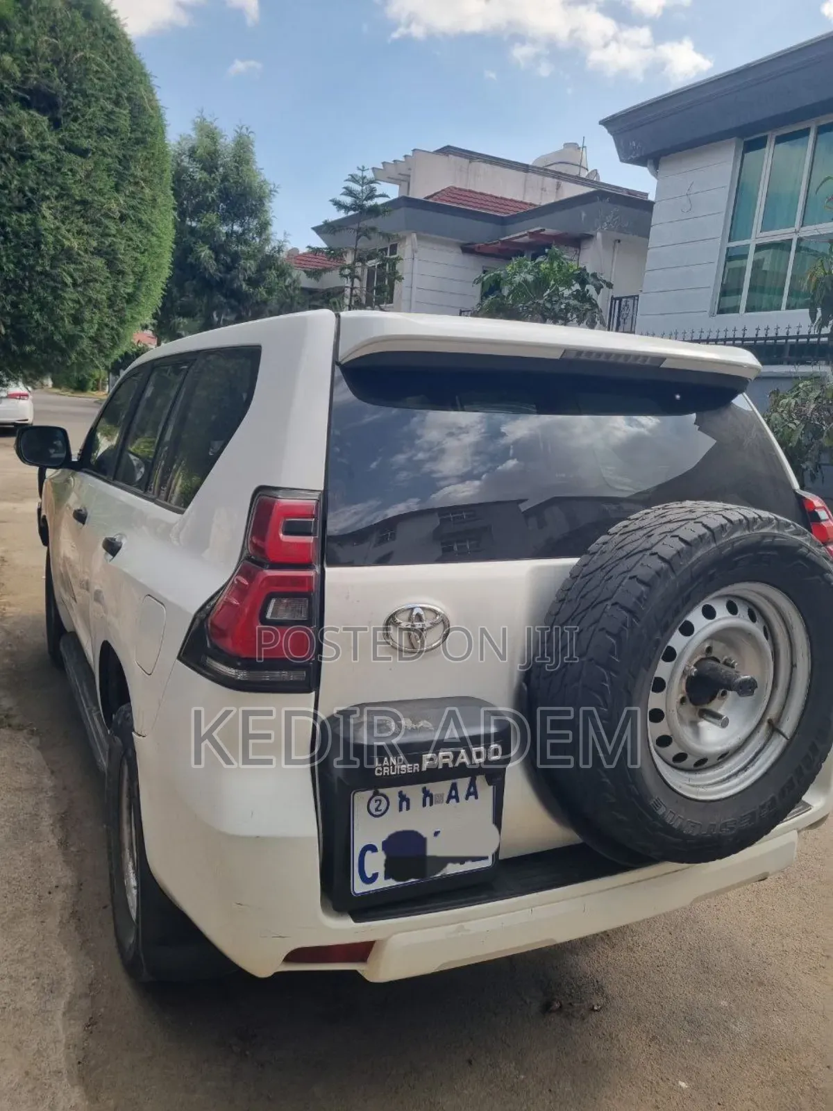 Toyota Land Cruiser 2018 White