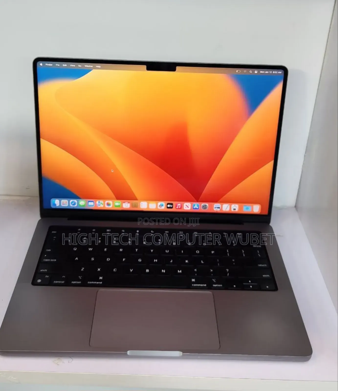 New Laptop Apple MacBook Pro M1 16GB Apple M1 Pro SSD 512GB