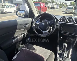 Suzuki Grand Vitara 2021 Blue