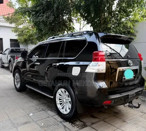 Toyota Land Cruiser 2013 Burgundy