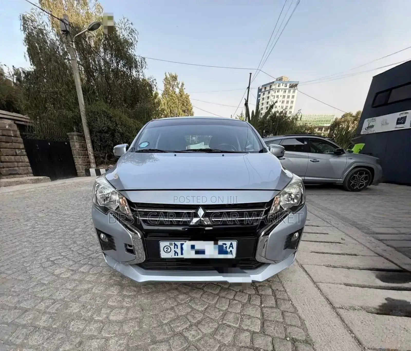 Mitsubishi Attrage 2021 Silver