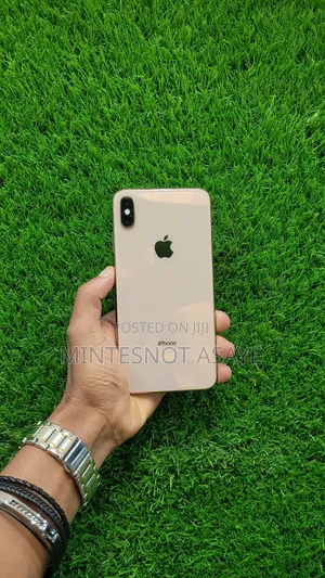 New Apple iPhone XS Max 64 GB Gold