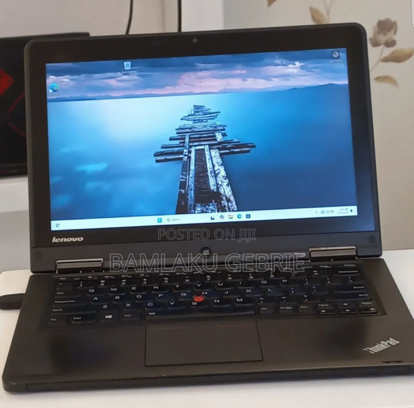New Laptop Lenovo ThinkPad Yoga 8GB Intel Core I7 SSD 256GB
