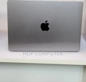 New Laptop Apple MacBook Pro M1 16GB Apple M1 Pro SSD 512GB