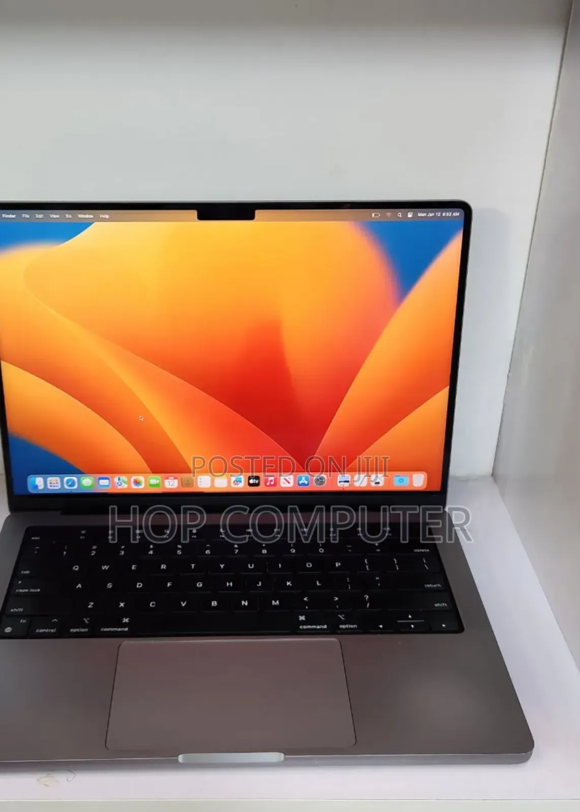 New Laptop Apple MacBook Pro M1 16GB Apple M1 Pro SSD 512GB