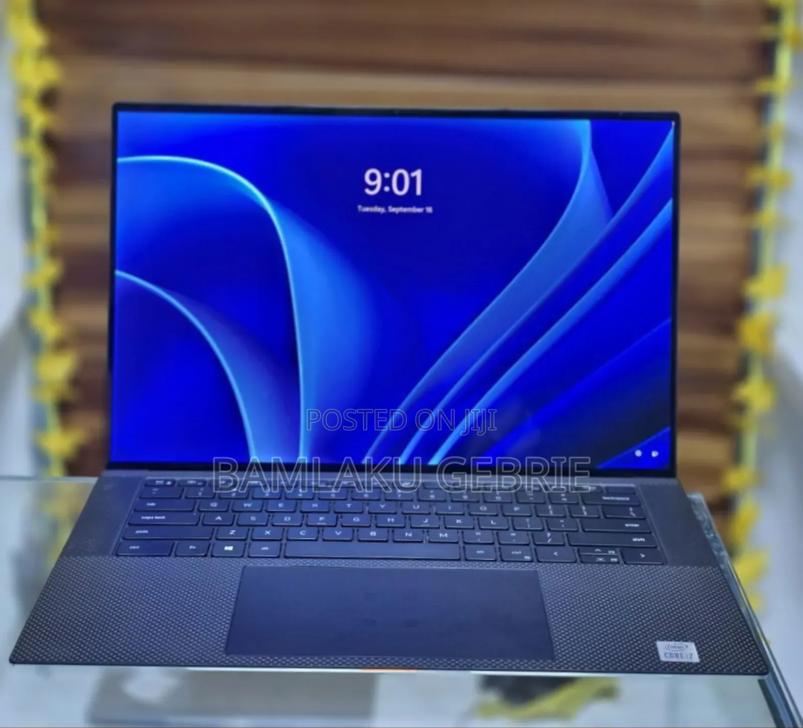 New Laptop Dell XPS 15 16GB Intel Core I7 SSD 512GB