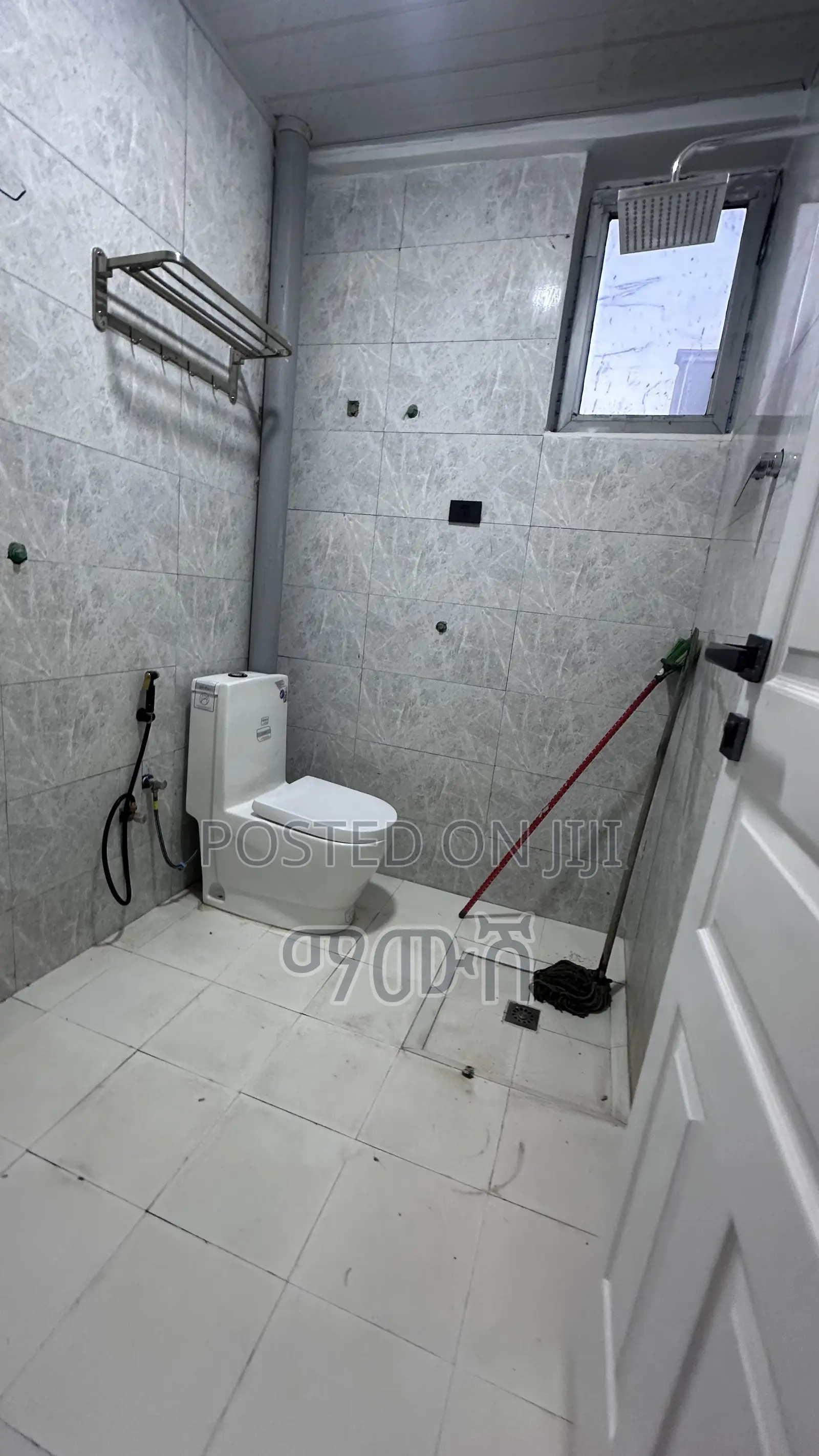 Furnished 2bdrm Condo in አያት 40/60 ኮንዶሚኒየም, Bole for sale