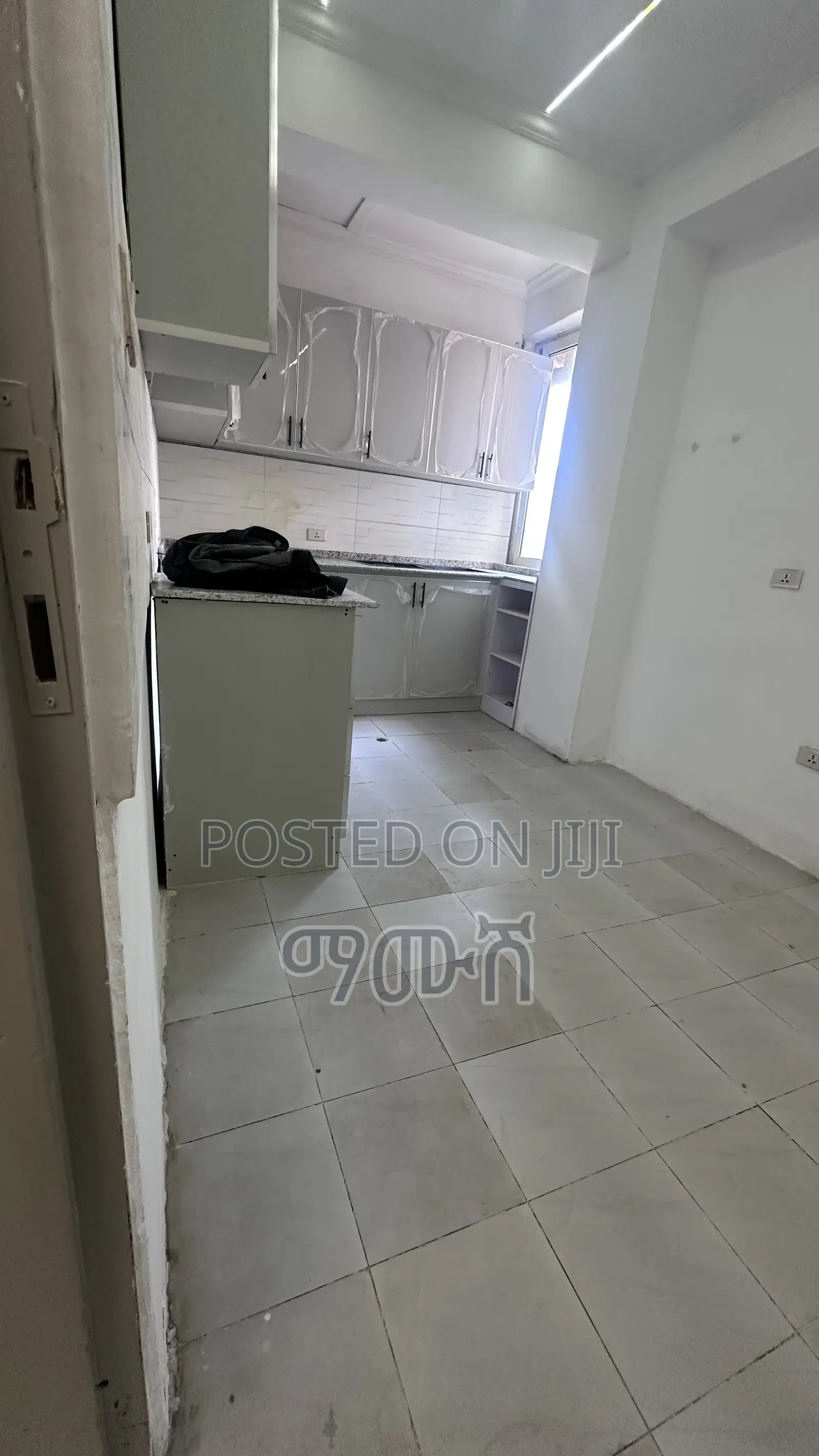Furnished 3bdrm Condo in አያት 40/60 ኮንዶሚኒየም, Bole for sale
