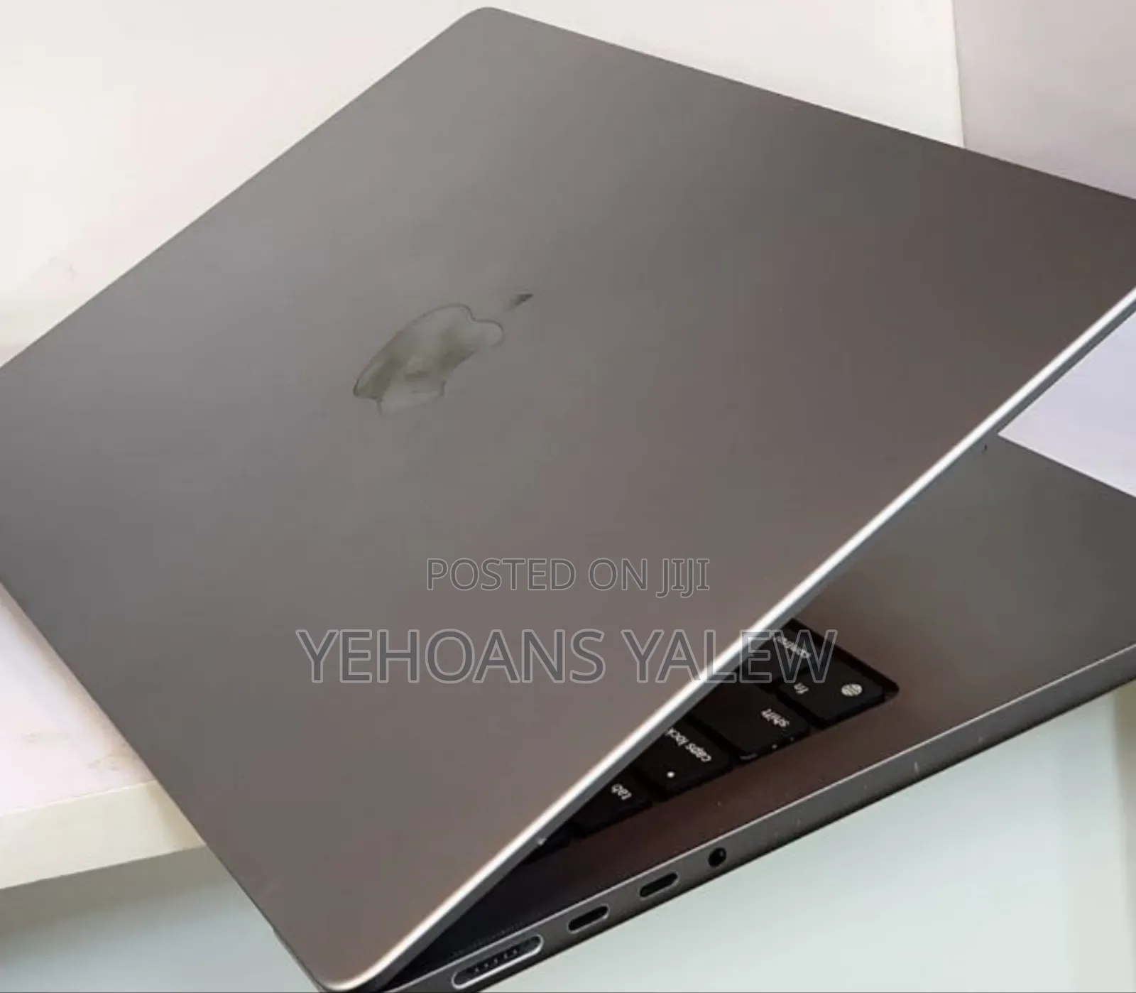 New Laptop Apple MacBook Pro M1 16GB Apple M1 Pro SSD 512GB