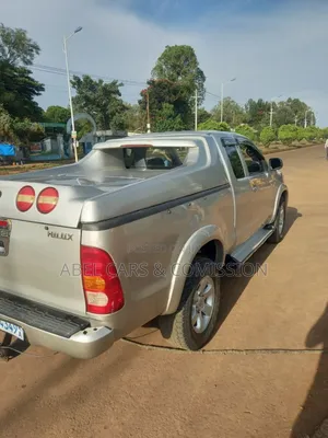 Toyota Hilux 2008 Rental