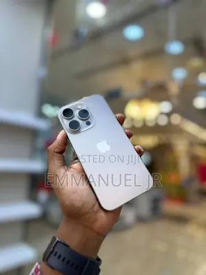 Apple iPhone 15 Pro 128 GB Silver