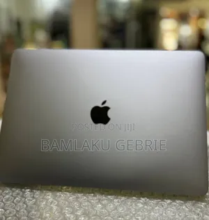 New Laptop Apple MacBook Pro M1 8GB Apple M1 Pro SSD 256GB