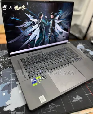 New Laptop Asus ROG Zephyrus G15 16GB Intel Core I9 SSD 1T