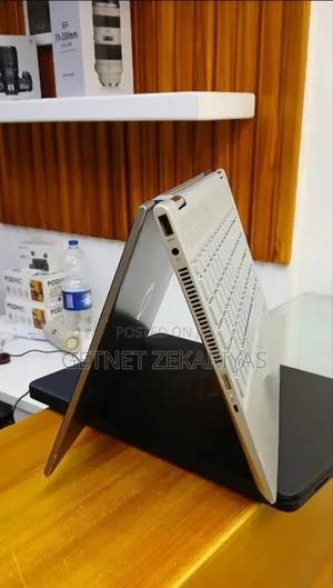 New Laptop HP Pavilion 14 X360 2-in-1 8GB Intel Core I5 SSD 512GB