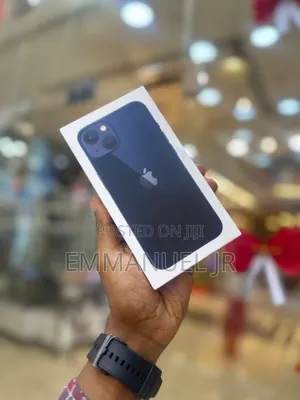 New Apple iPhone 13 128 GB Black