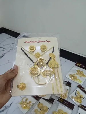 Golden Jewelry Set