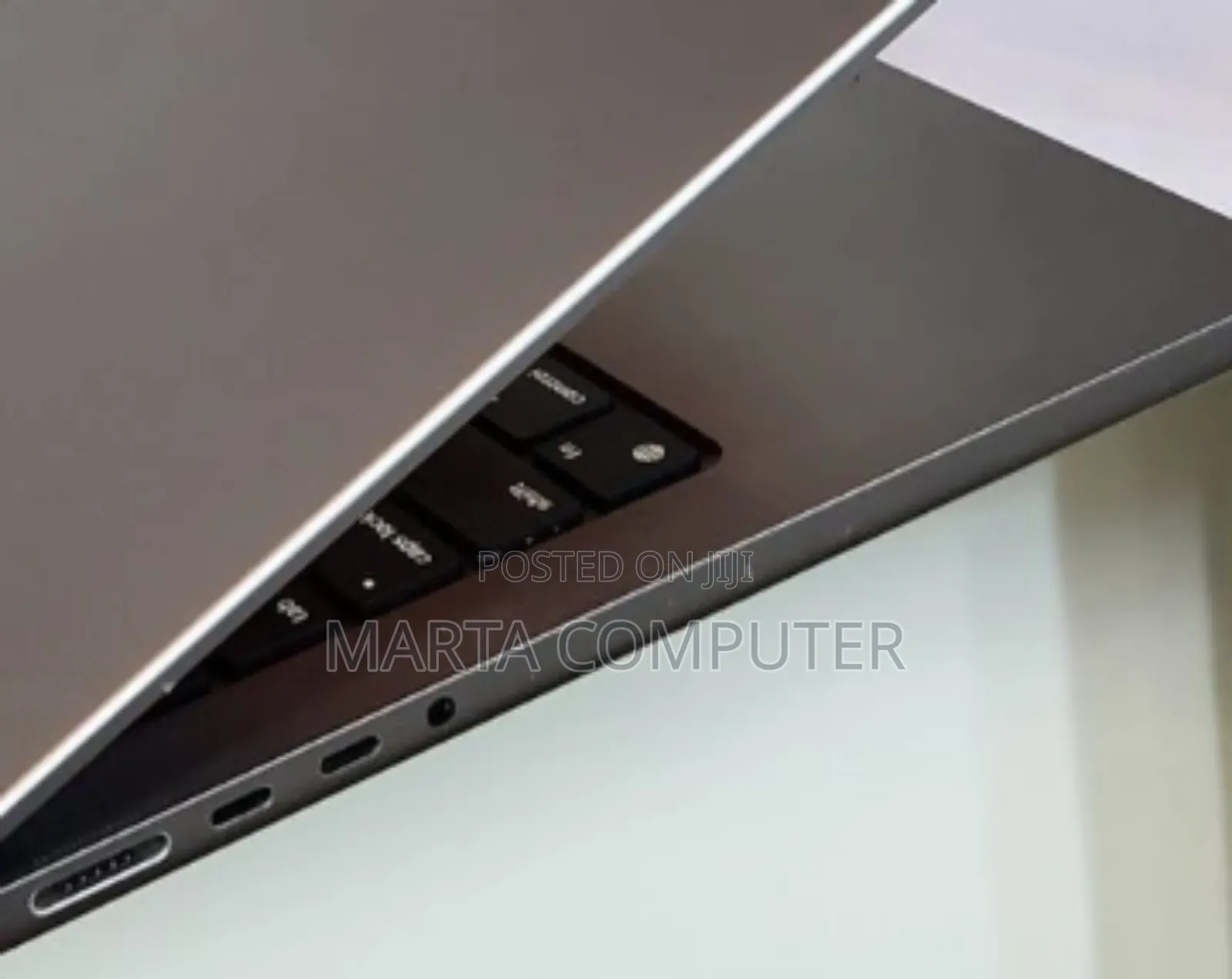 New Laptop Apple MacBook Pro 16GB Apple M1 SSD 512GB