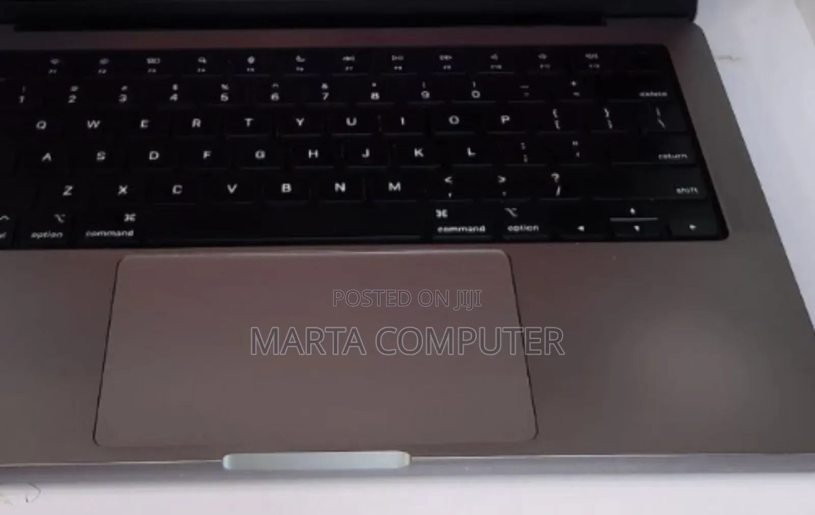 New Laptop Apple MacBook Pro 16GB Apple M1 SSD 512GB