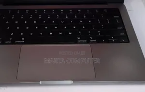 New Laptop Apple MacBook Pro 16GB Apple M1 SSD 512GB