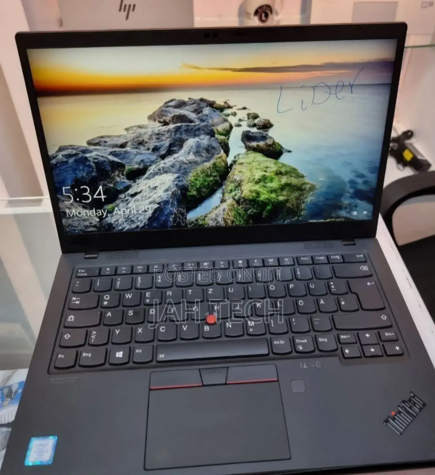 New Laptop Lenovo ThinkPad X1 Carbon 16GB Intel Core I7 SSD 512GB