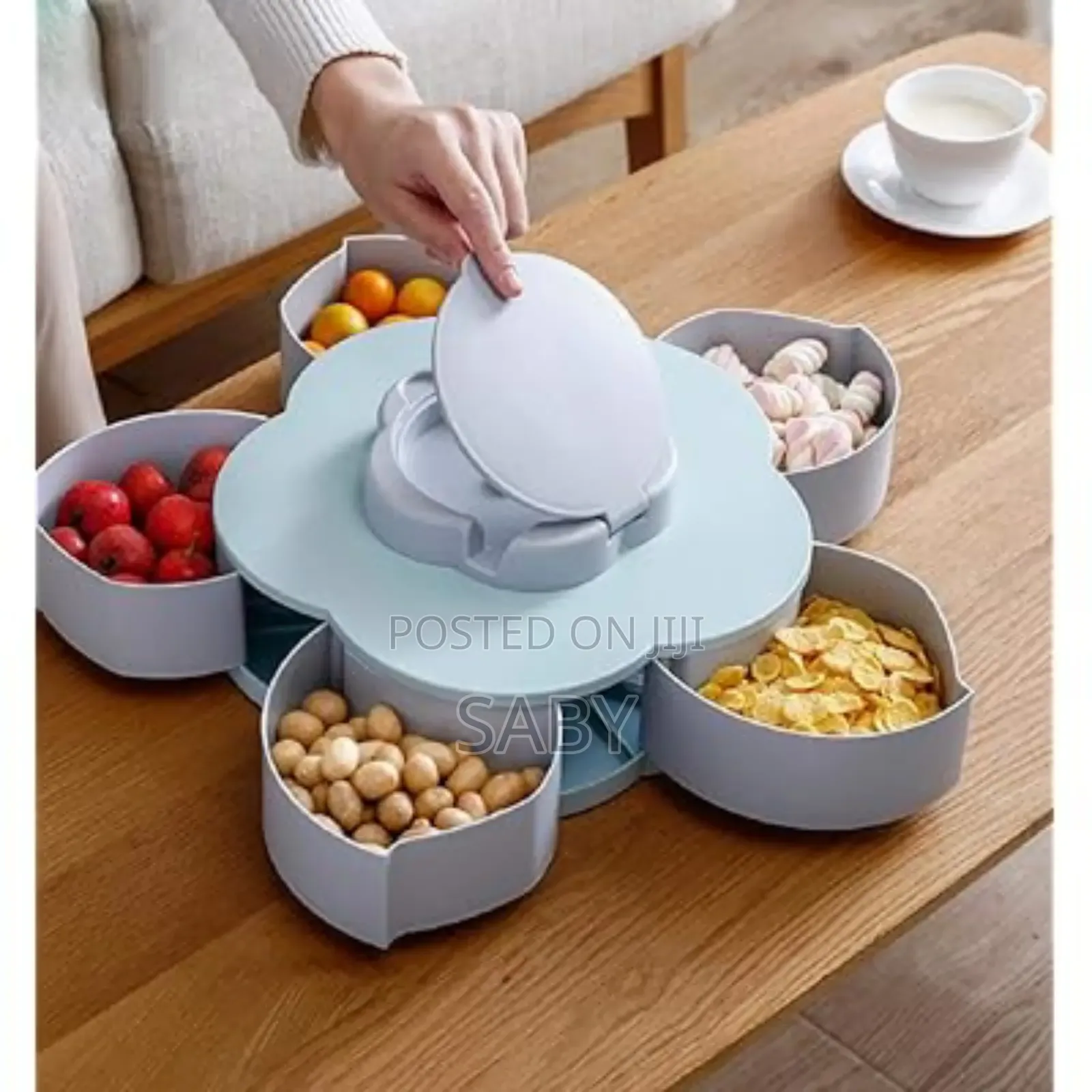 Rotating Snack Tray