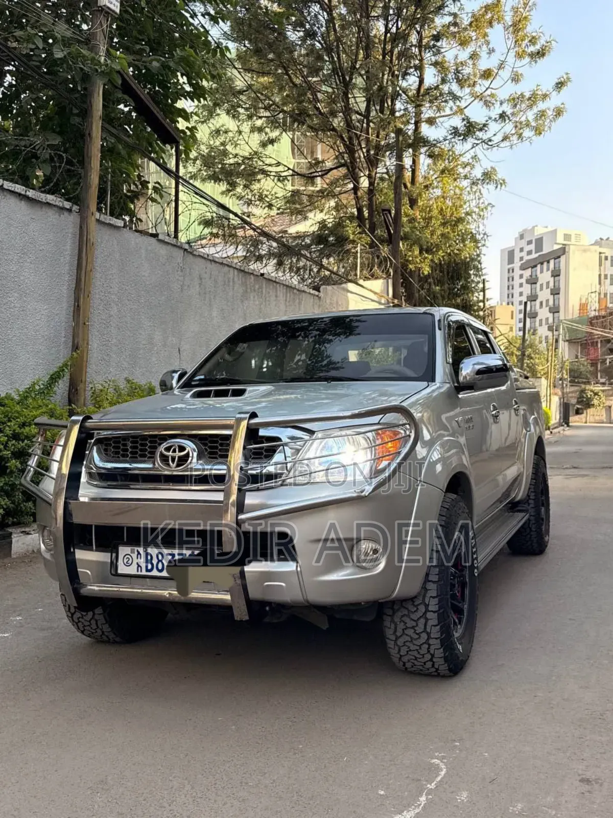 Toyota Hilux 2011 Beige