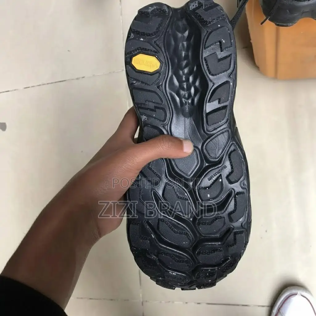 New Balance Fresh Foam Black V3 Running Hiking Shoes