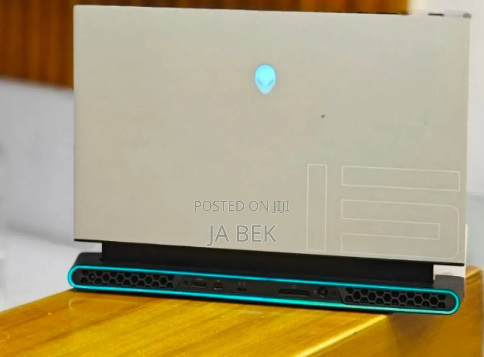 New Laptop Alienware Area-51m 16GB Intel Core I7 SSD 512GB