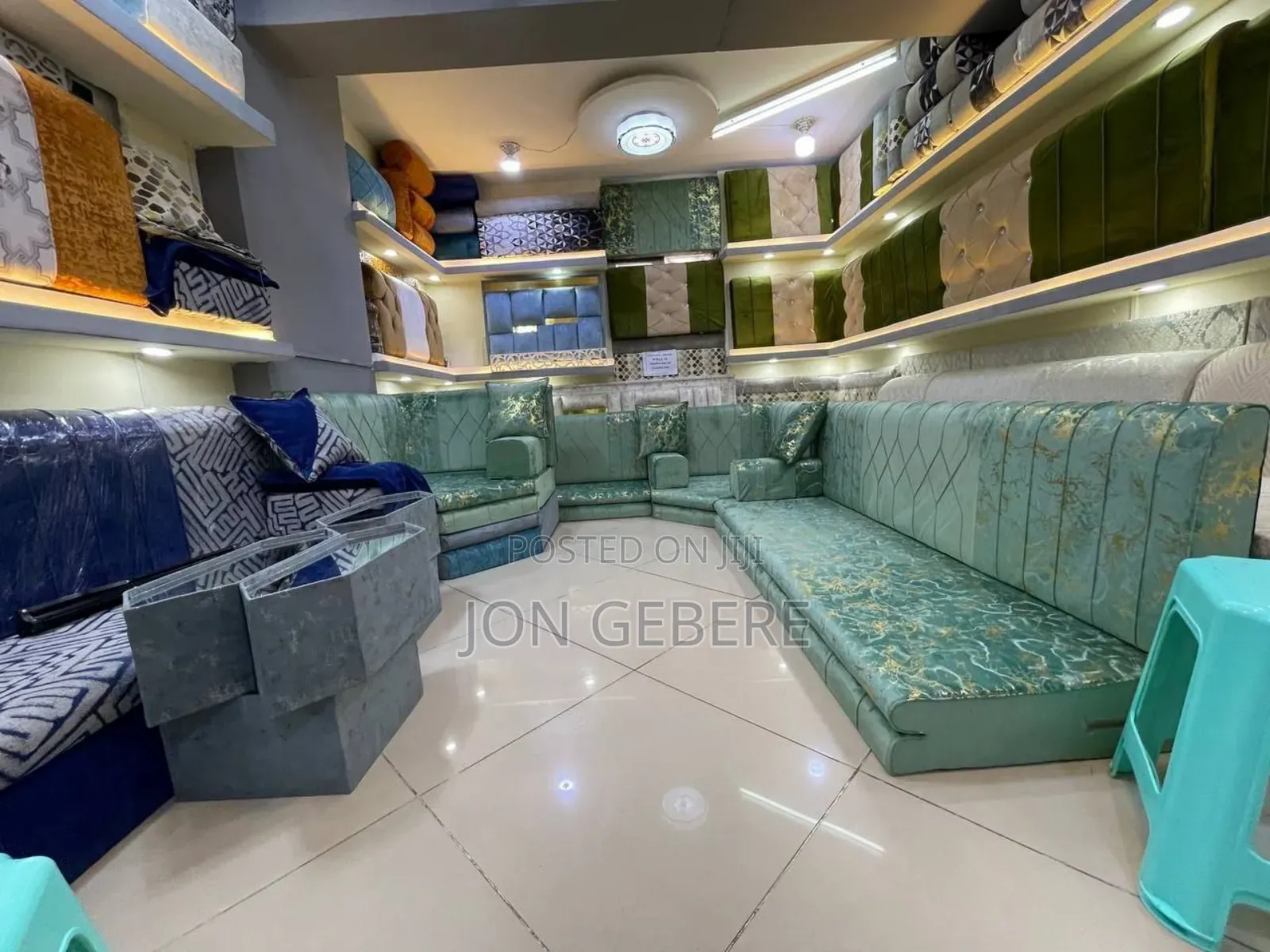 "የተለያዩ" አረቢያን መጅሊስ እና ሶፋ እንሰራለን የ ቤት ለቤት አገልግሎትም እንሰጣለን!!