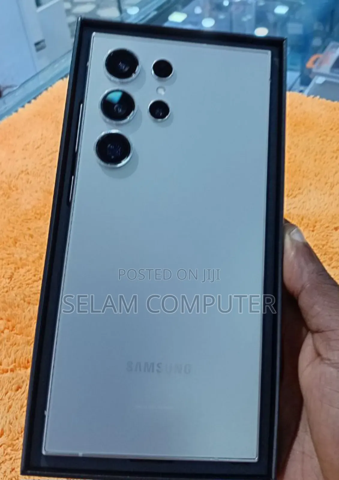 New Samsung Galaxy S24 Ultra 256 GB