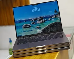 New Laptop Apple MacBook Pro M1 16GB Apple M1 Pro SSD 512GB