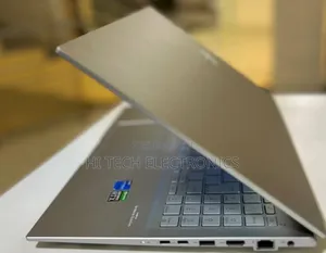 New Laptop Asus VivoBook 15 X505BA 16GB Intel Core I5 SSD 512GB