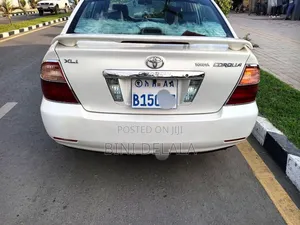 Toyota Corolla 2007 White