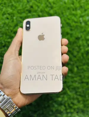 Apple iPhone XS Max 64 GB Gold