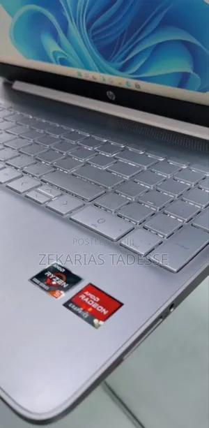 New Laptop HP Stream Notebook 8GB AMD Ryzen 5 SSD 512GB