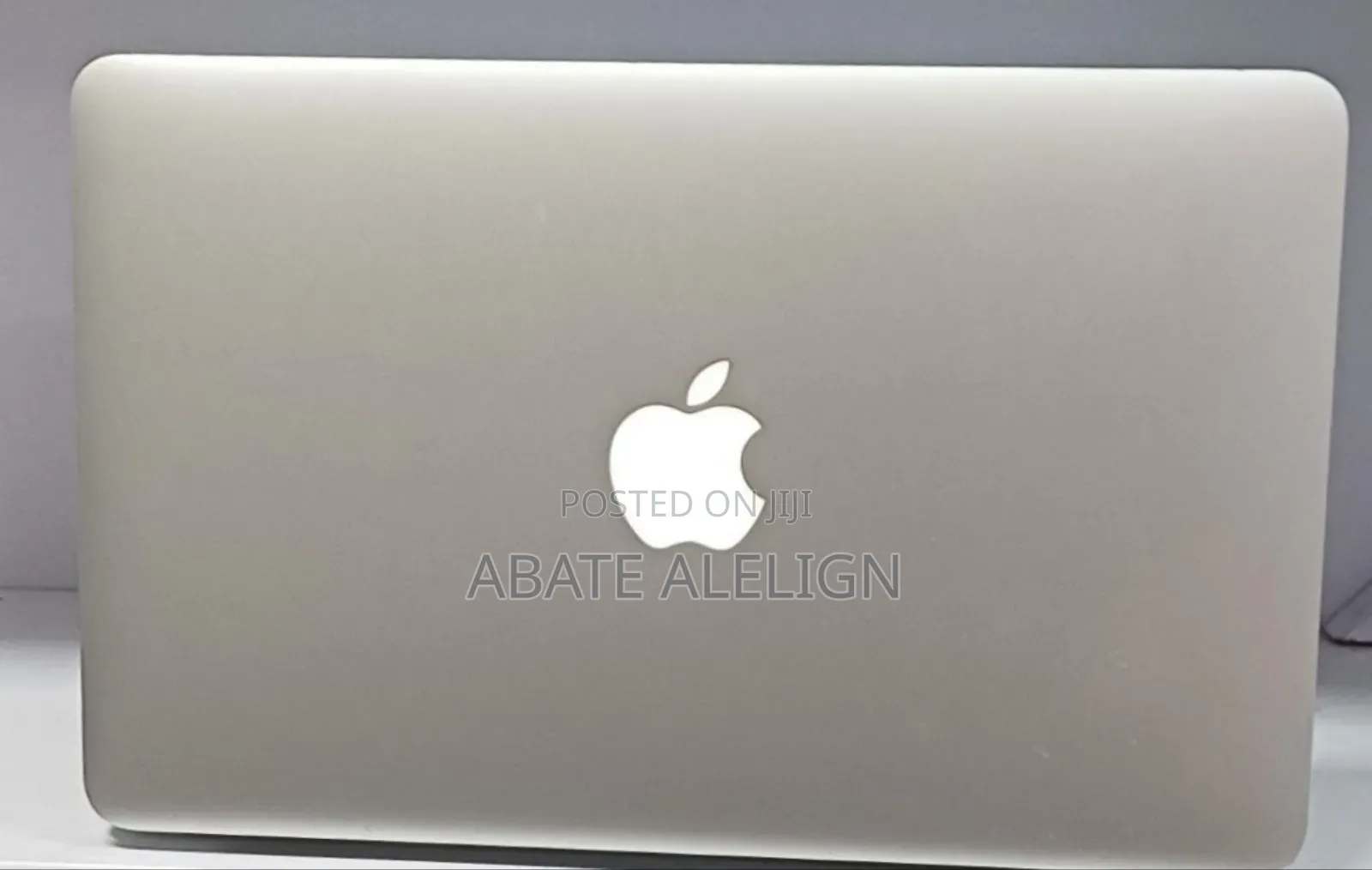 New Laptop Apple MacBook Air 2015 4GB Intel Core I5 SSD 128GB