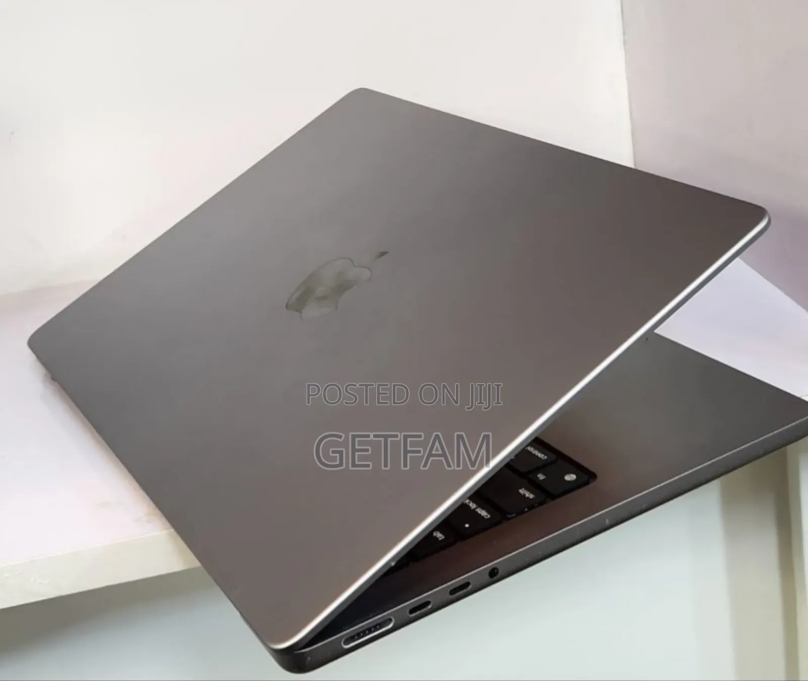 New Laptop Apple MacBook Pro M1 16GB Apple M1 SSD 512GB