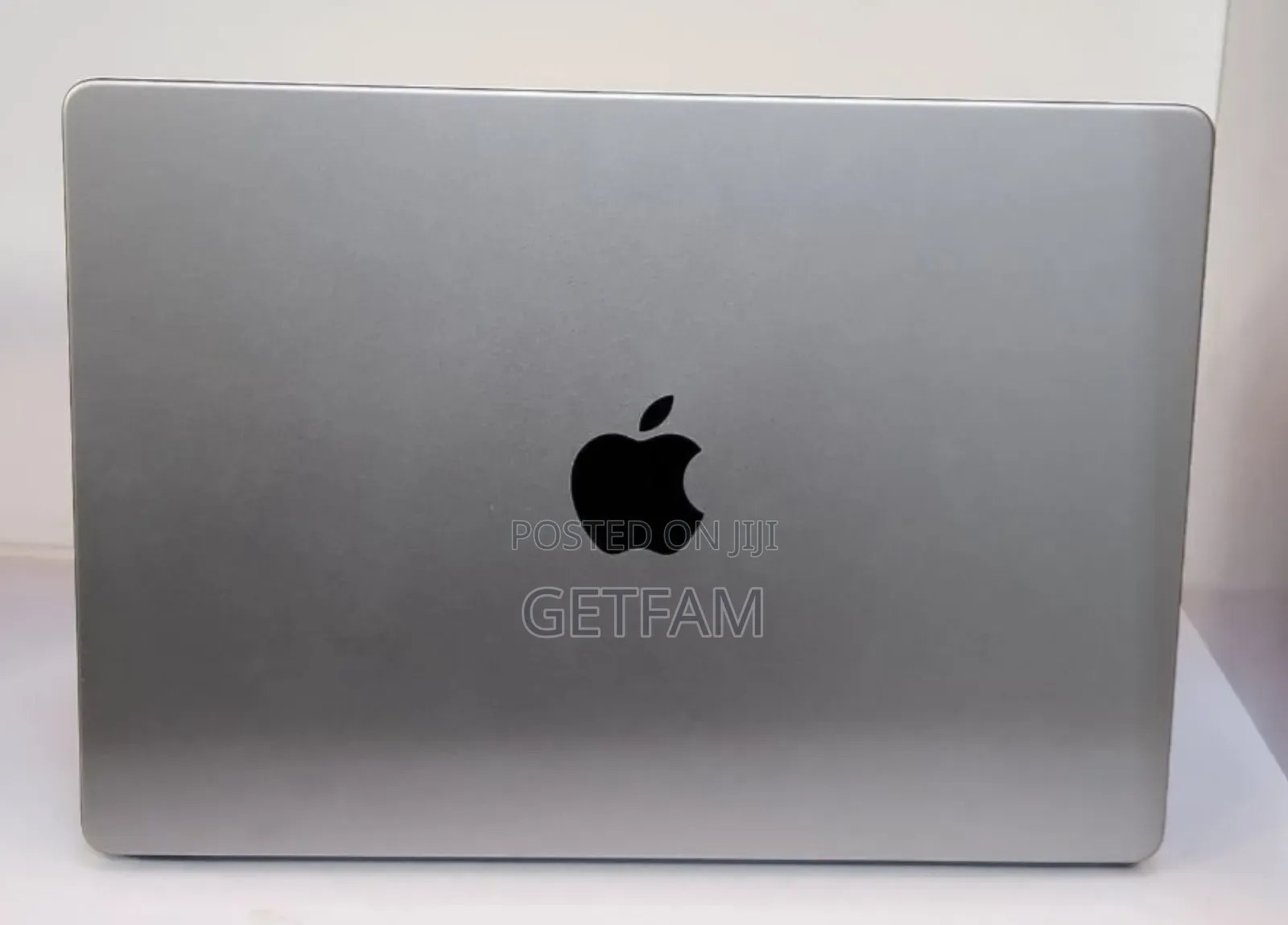 New Laptop Apple MacBook Pro M1 16GB Apple M1 SSD 512GB