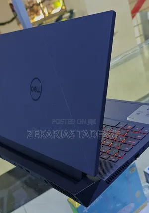 New Laptop Dell 16GB AMD Ryzen 7 SSD 1T