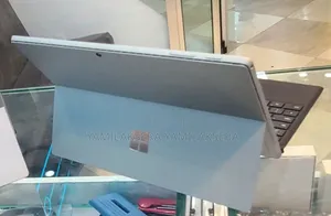 New Laptop Microsoft Surface Pro 7+ 16GB Intel Core I7 SSD 512GB