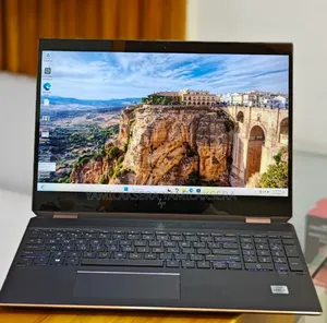 New Laptop HP Spectre X360 16GB Intel Core I7 SSD 512GB