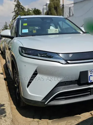 BYD Yuan Up 2025 Silver