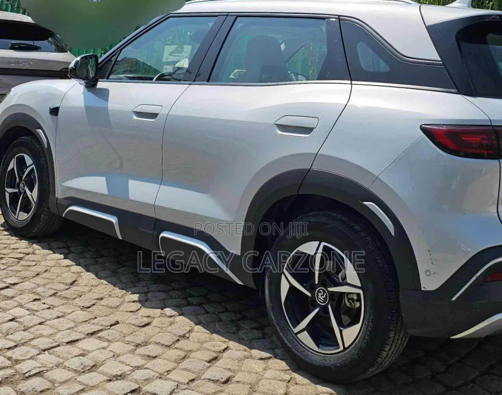 BYD Yuan Up 2025 Silver