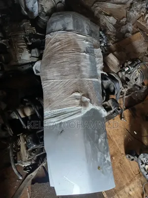 አባዱላ,የፊት ኮፈን (Abdaulla Front Bonet)