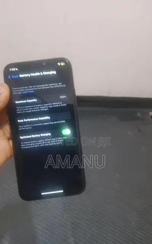 Apple iPhone X 64 GB Black