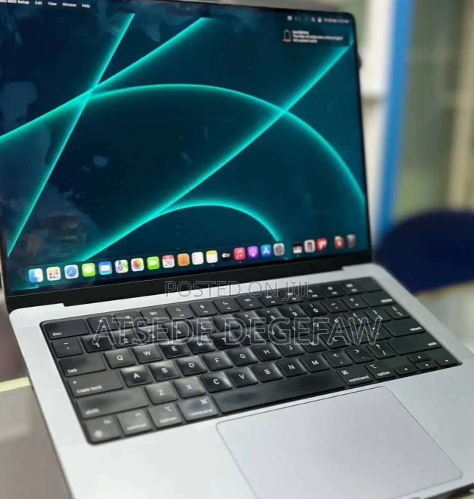 New Laptop Apple MacBook Pro M1 32GB Apple M1 Pro SSD 1T