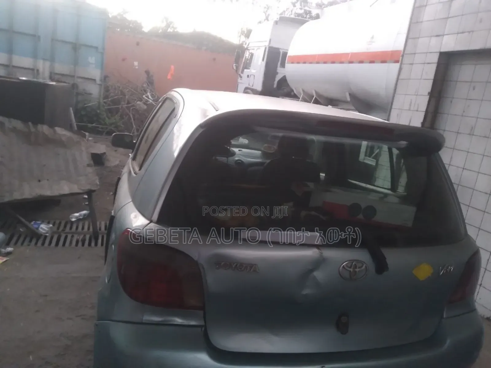 Toyota Vitz 2001 Blue