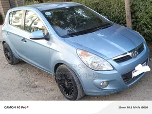 Hyundai i20 2011 Blue