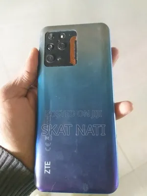 New ZTE Blade V30 128 GB Blue